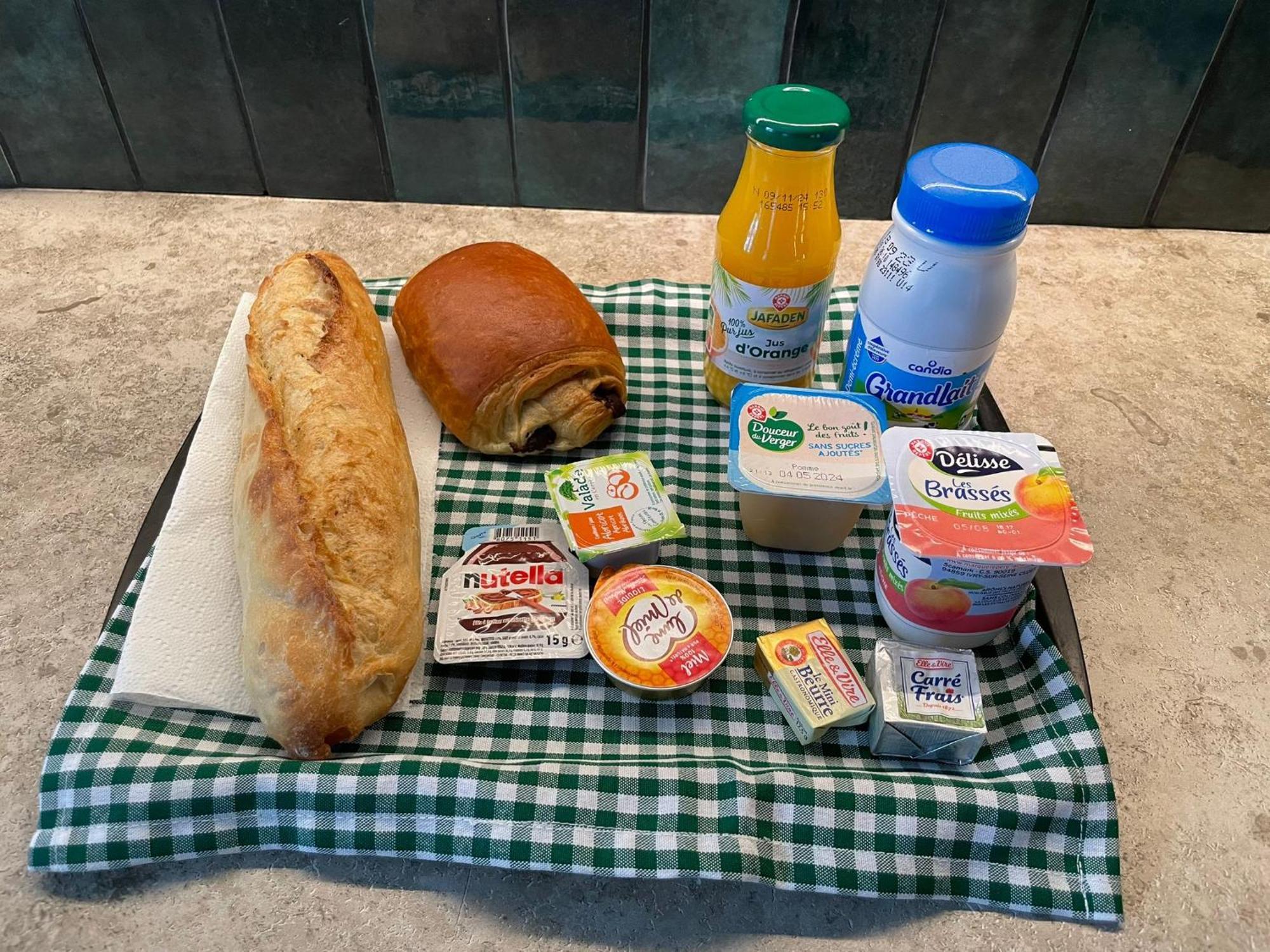 Plaisance Bouguenais - Appartement Nantes - Parking Gratuit Kültér fotó